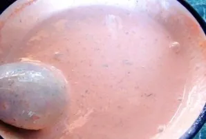 Pour the meatballs with sauce and simmer over low heat for 12-15 minutes.