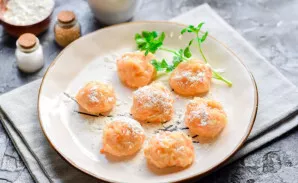 Form small balls and roll them in wheat flour.