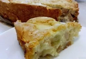 Apple pie is ready, have a good appetite!