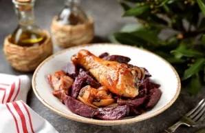 Put the prepared dish in portions and serve. Chicken with sweet potatoes is ready! Bon Appetit!