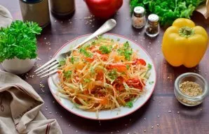 The salad is ready! Enjoy your meal!