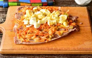 Now add the chopped boiled eggs.