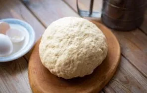 Knead a soft dough that does not stick to your hands.