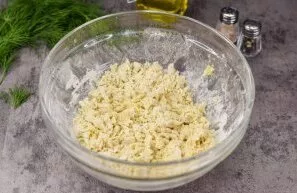 Rub flour and eggs with clean hands.