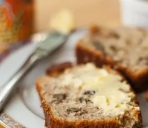 Chop the prepared banana bread and serve with tea. Delicious!