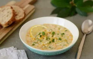 Lemon soup with rice ready, enjoy the food!