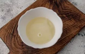 Dissolve the swollen gelatin in a way that is convenient for you. In the microwave is most convenient, about 20 seconds is enough.