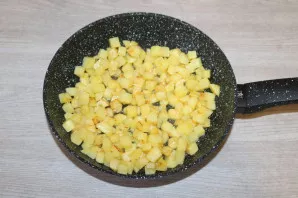 Cook over high heat for 4-5 minutes.