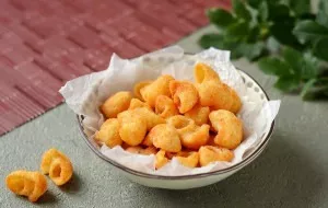 Pasta chips ready, enjoy the food!