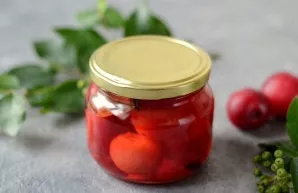 Pickled plums like olives are ready!