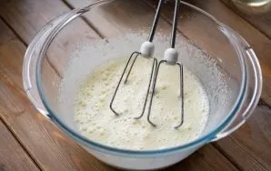 Beat these ingredients with a blender for about 1 minute.