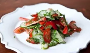 Thats it, and thats it, its a really tasty and healthy salad in 5 minutes. Enjoy your meal!