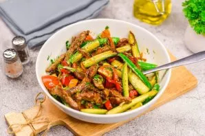 Mix everything and serve.