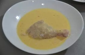 Then immerse in the egg mixture.