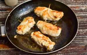 Fry the rolls until they are nice and golden brown on both sides on medium heat.