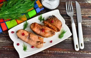 Fish in pomegranate juice is ready! Delicious!