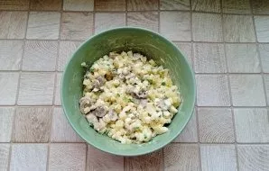 Salt and pepper to taste. Mix all the ingredients.