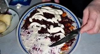 Salt and pepper to taste. Grease the top with mayonnaise.