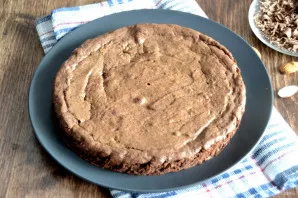 Bake the cake for 10-15 minutes. Cool the cake to room temperature.