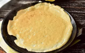 Bake pancakes for 15-20 seconds on each side.