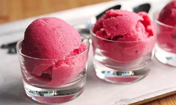 Strawberry sorbet