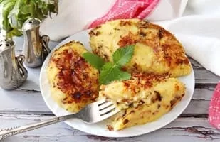 Potato fritters with bacon