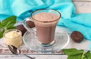 Cocoa with condensed milk