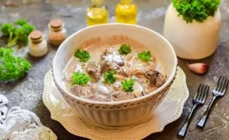 Liver in cheese sauce