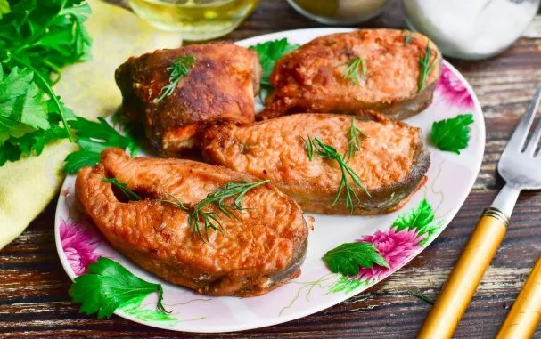 Salmon in soy sauce