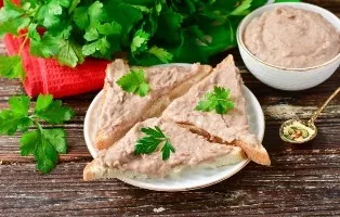 Bean and chicken spread