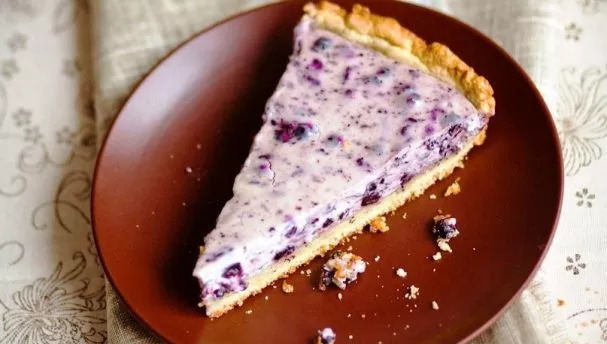 Delicious blueberry and cottage cheese cake