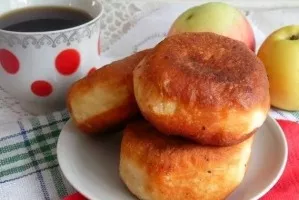 Donuts with apple filling