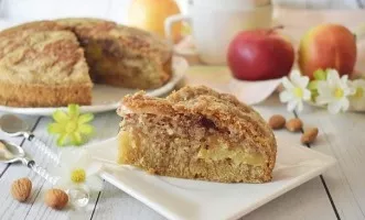 Finnish apple pie