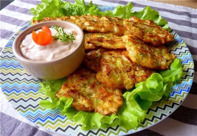 Chicken cutlets with vegetables