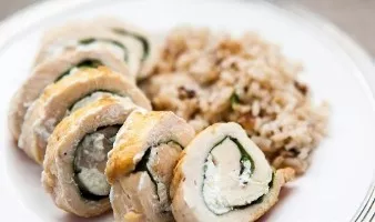 Chicken roll with cheese and rukola